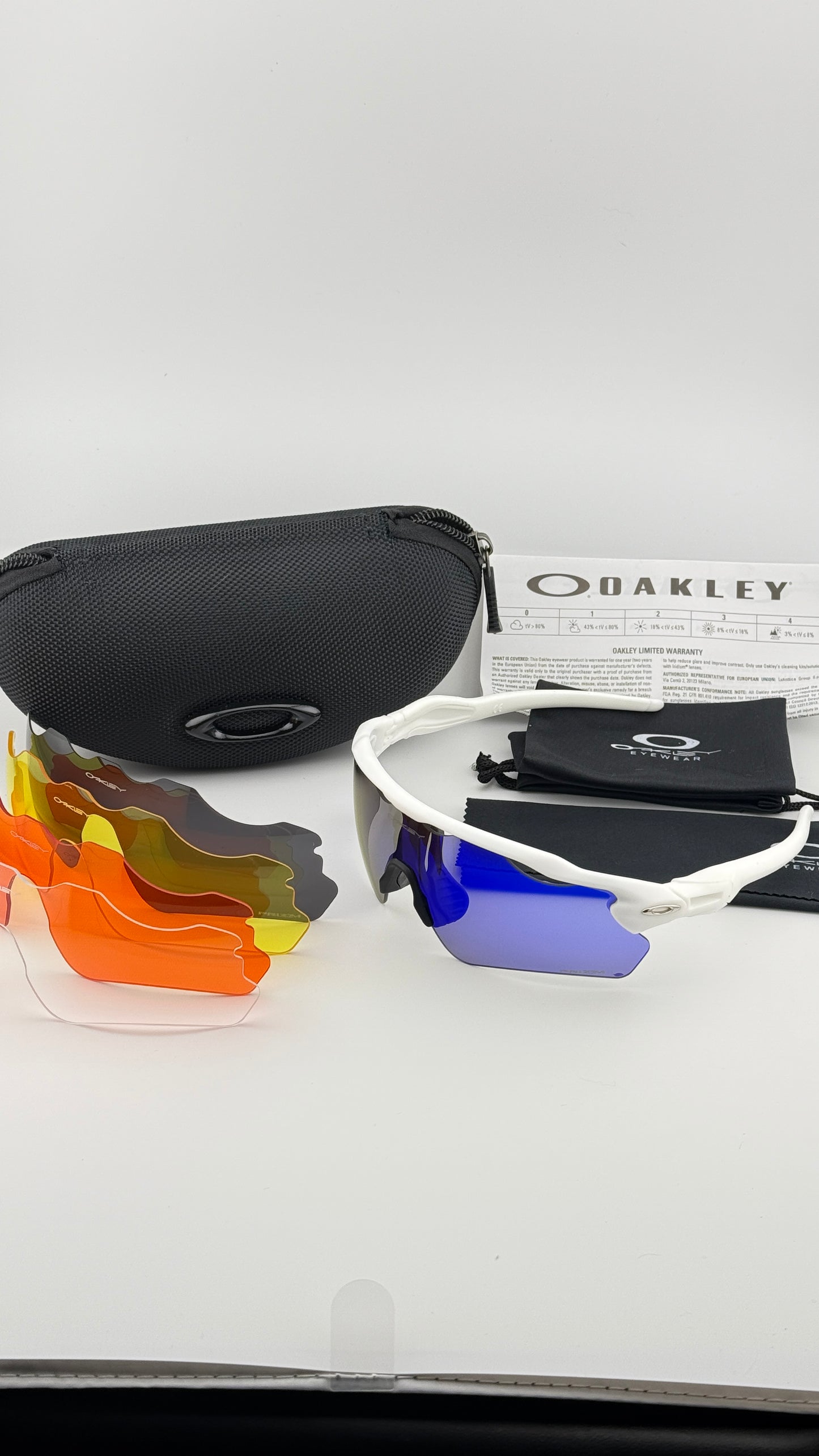 oakley RADAR BLANCA AZUL 5LENTES