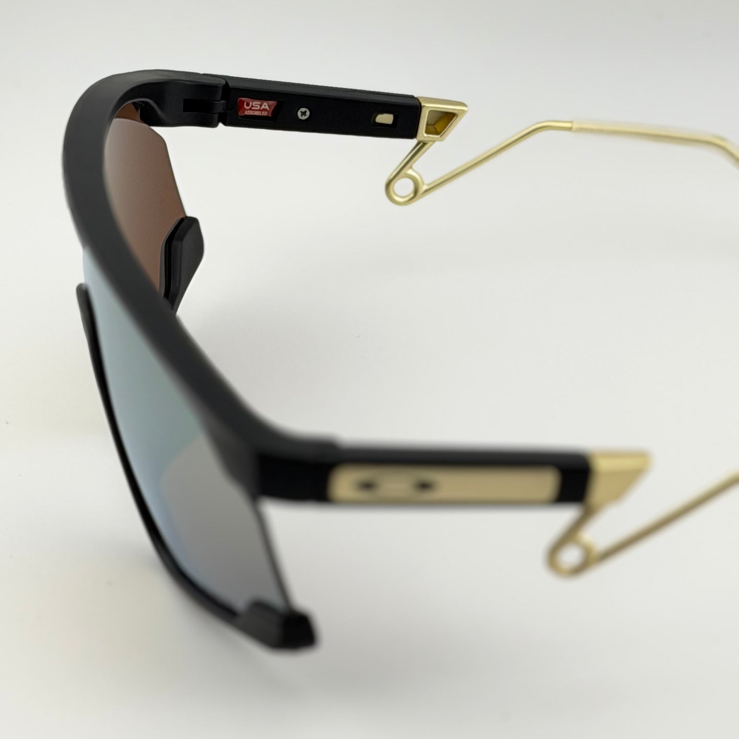 GAFA OK BXTR METAL NEGRA DORADA