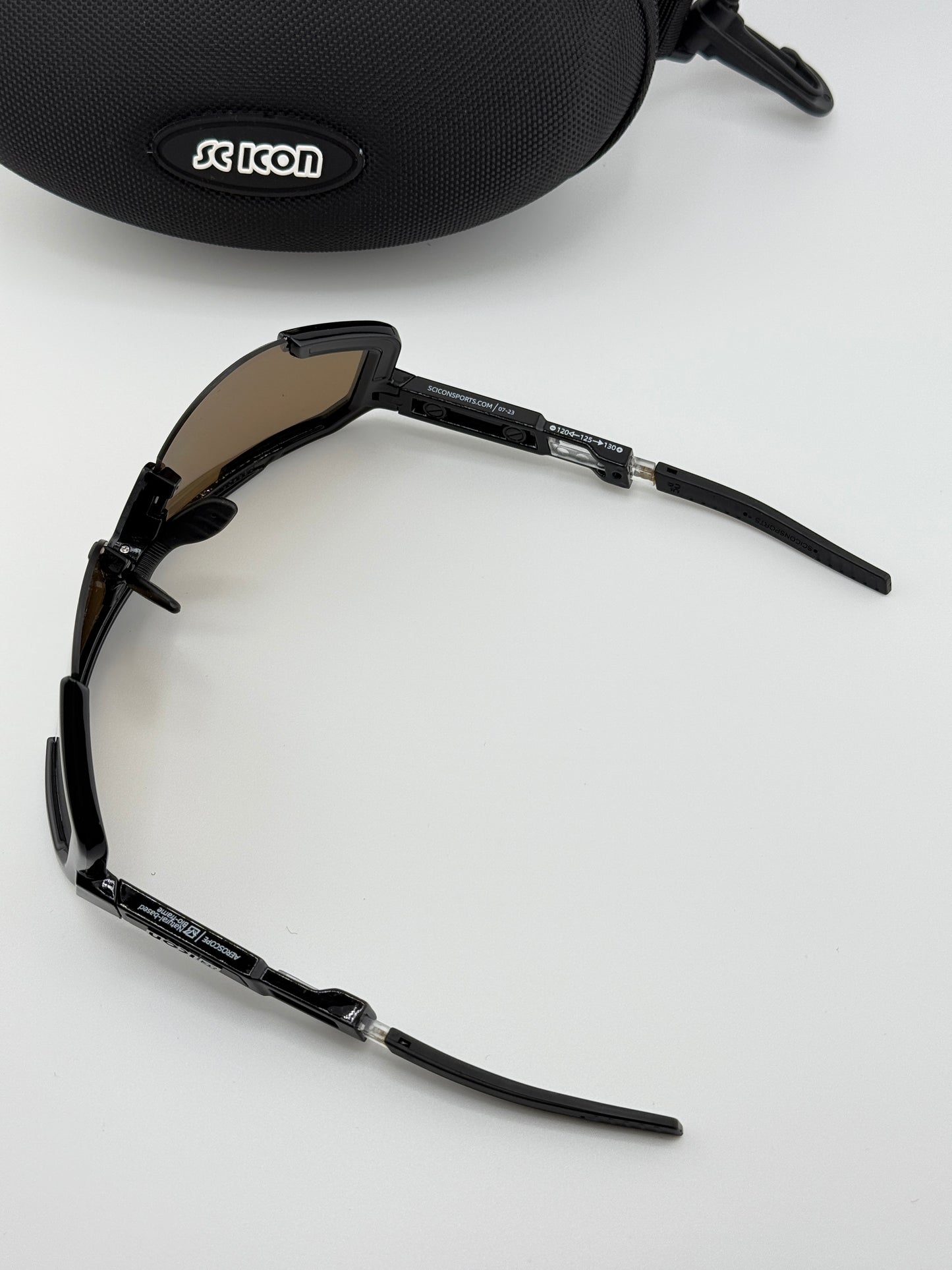 SCICON AEROSCOPE NEGRA DORADA 1 LENTE