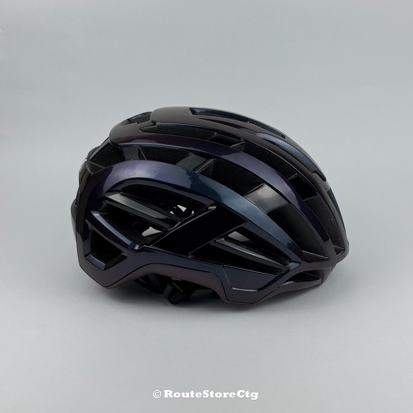 Casco tornasol purpura KSK Valegro