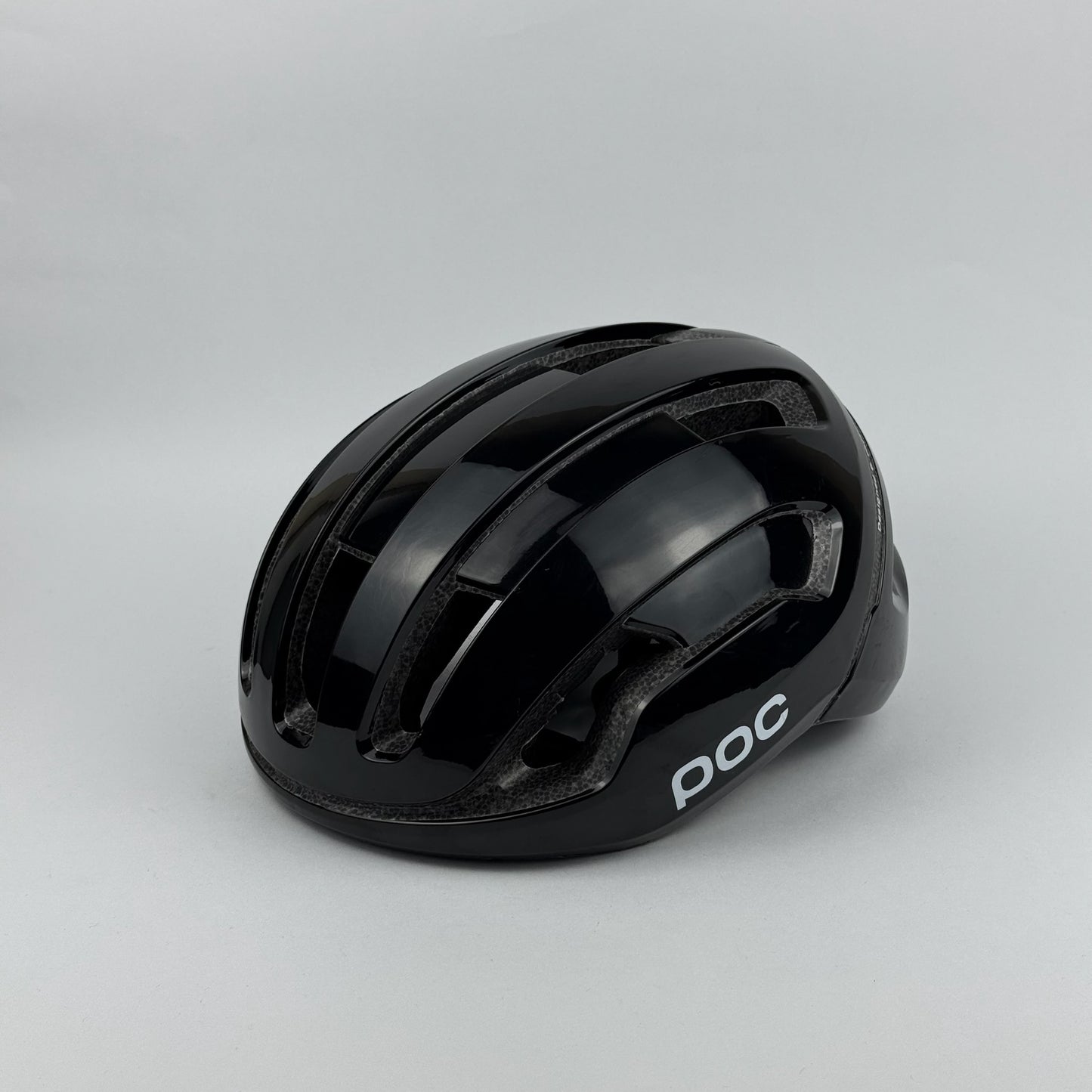Casco negro brillante OMNE AIR