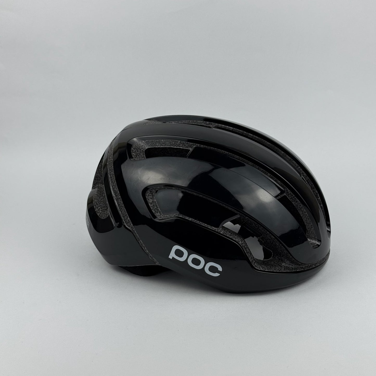 Casco negro brillante OMNE AIR