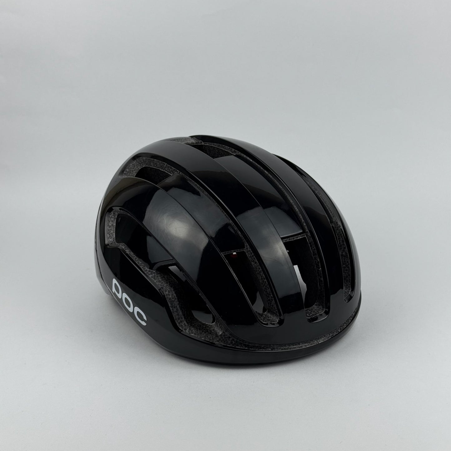 Casco negro brillante OMNE AIR