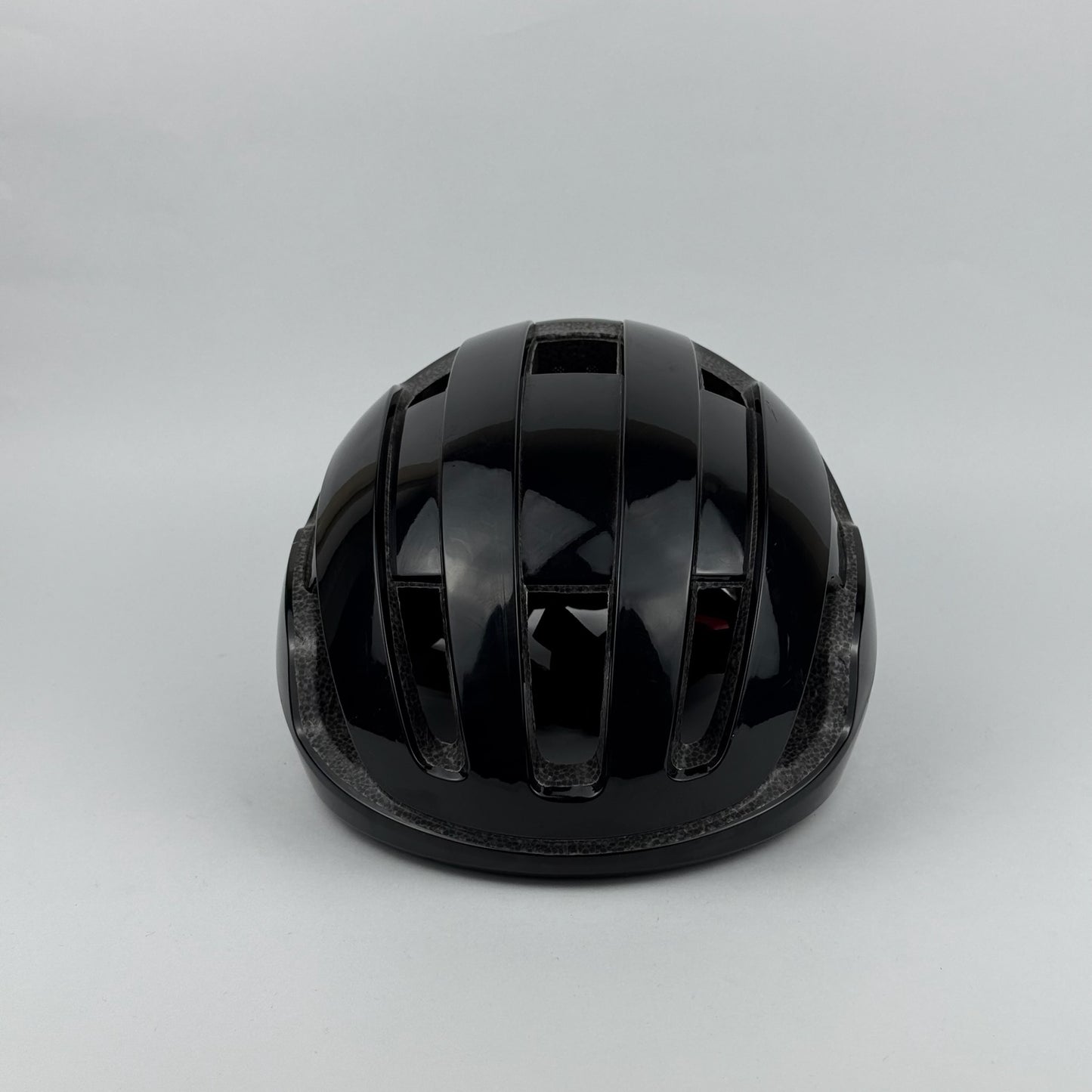 Casco negro brillante OMNE AIR