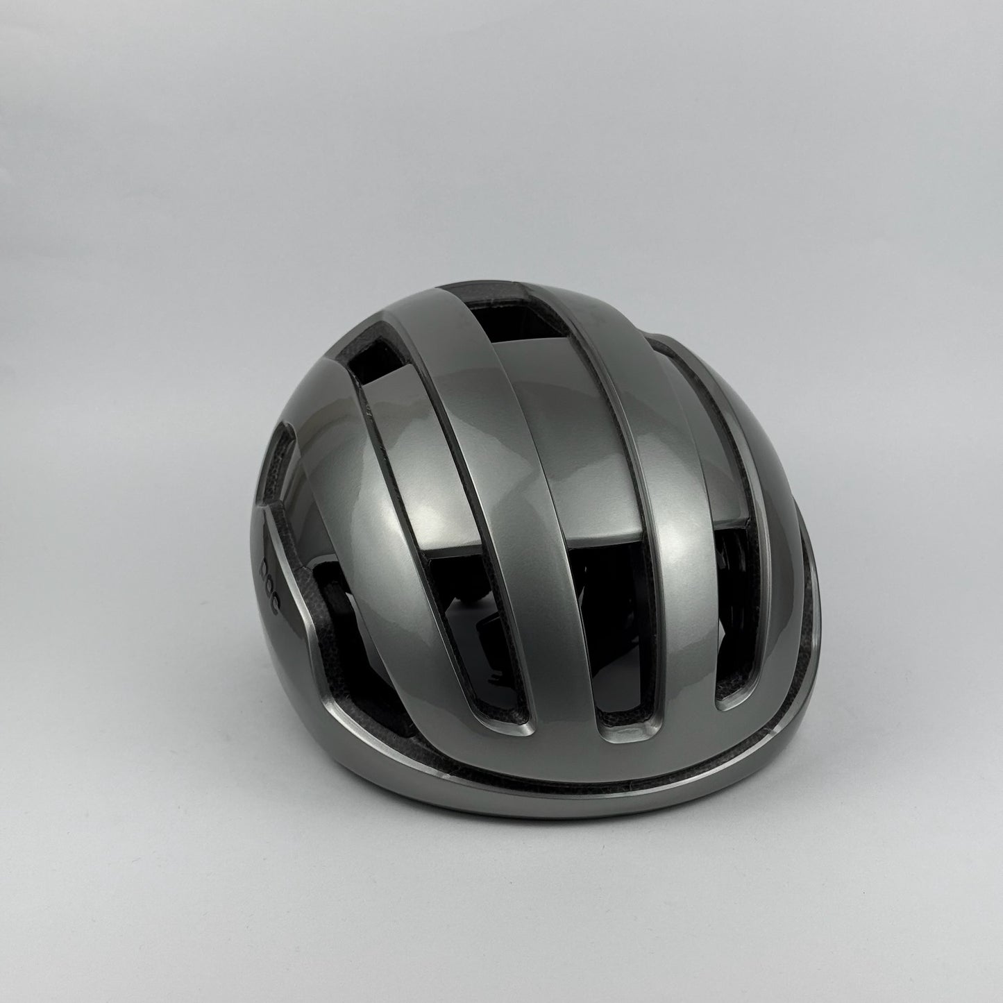 Casco plateado brillante OMNE AIR