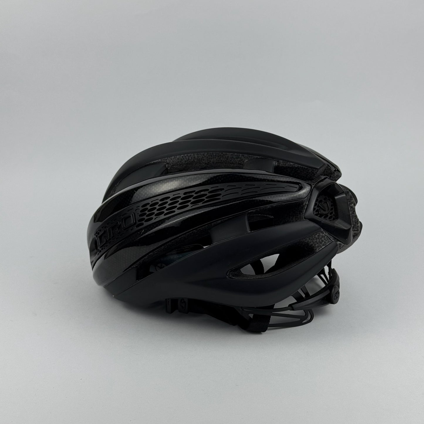Casco negro giro synthe - Route Store Ctg
