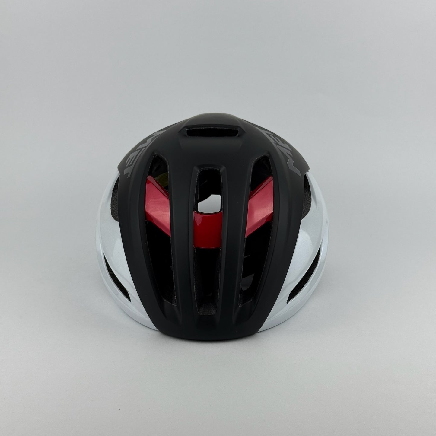 casco blanco con negro MET