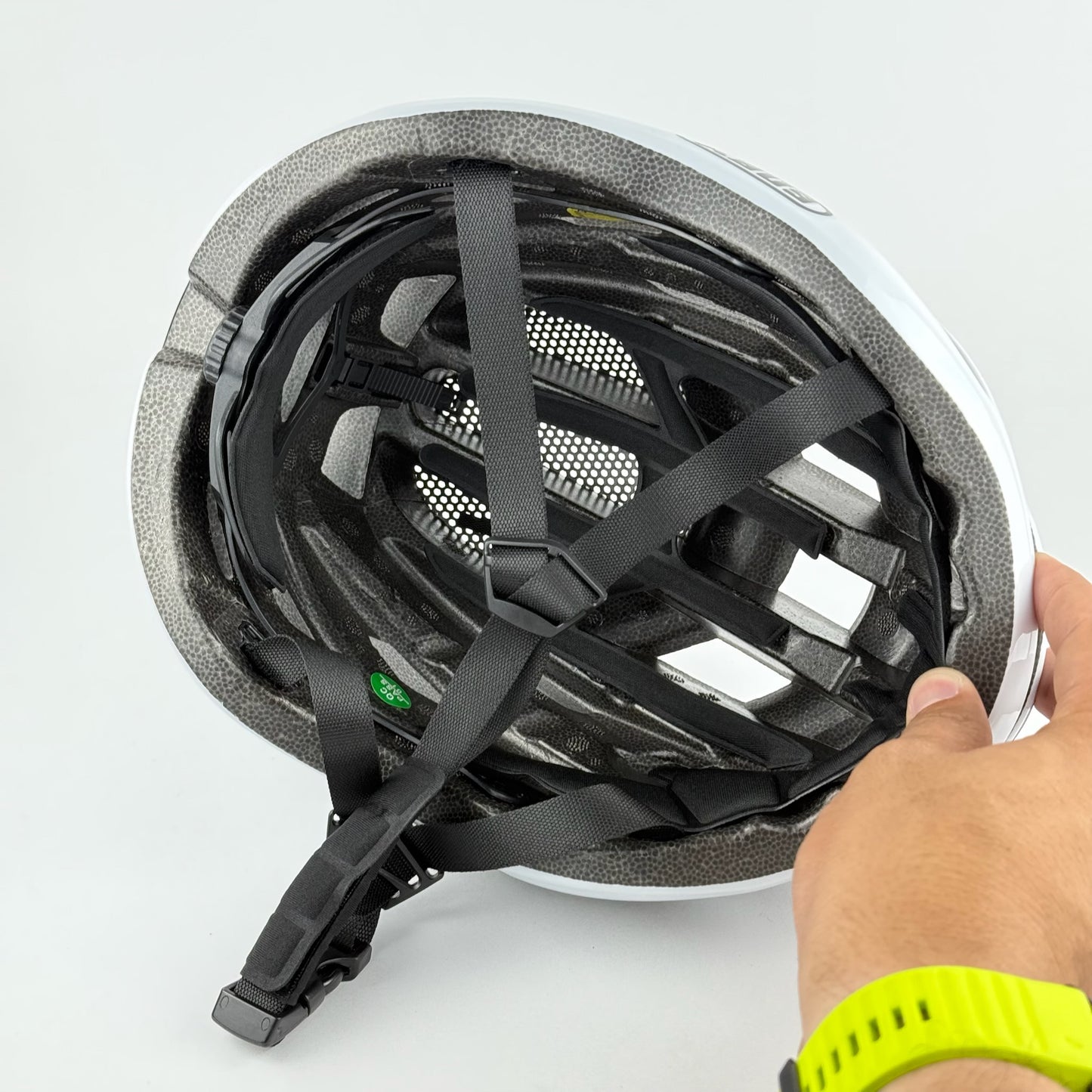 Casco blanco abus airbreaker