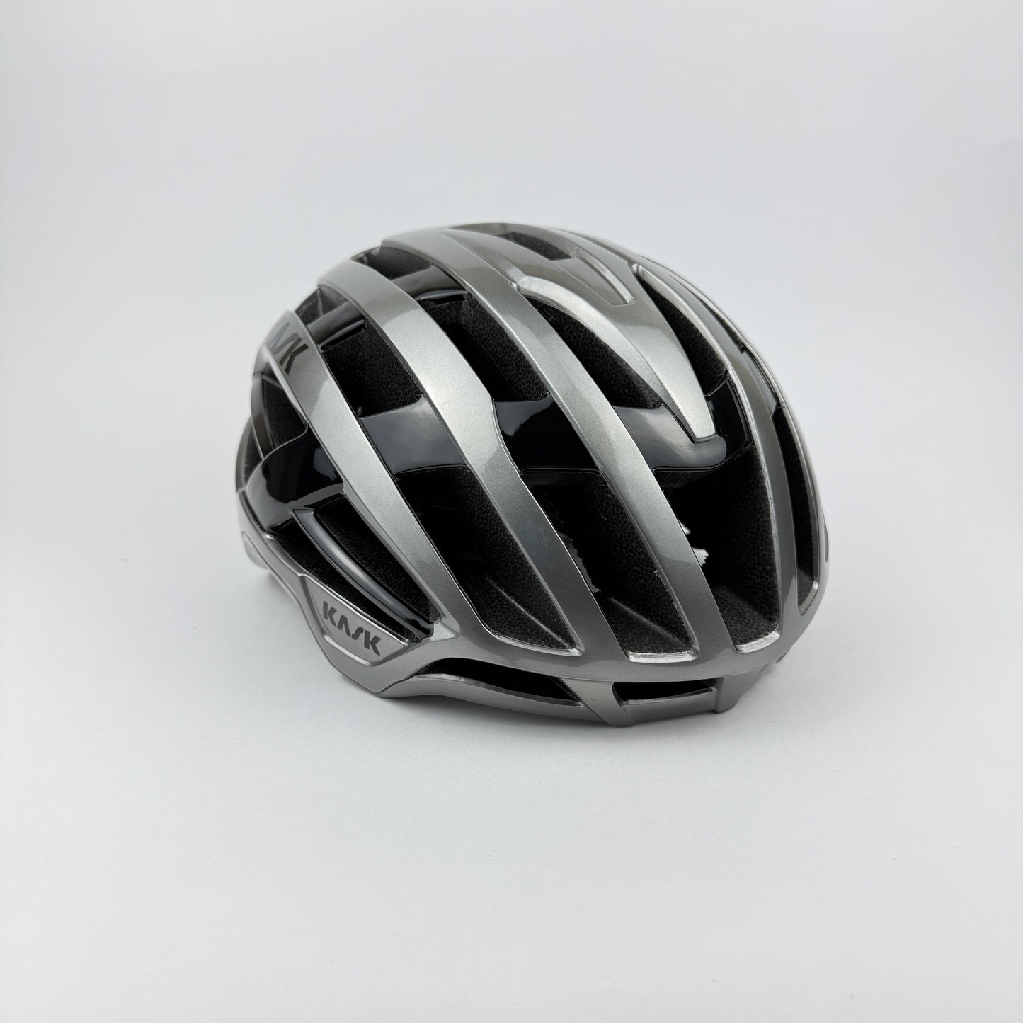Casco plateado brillante KSK Valegro