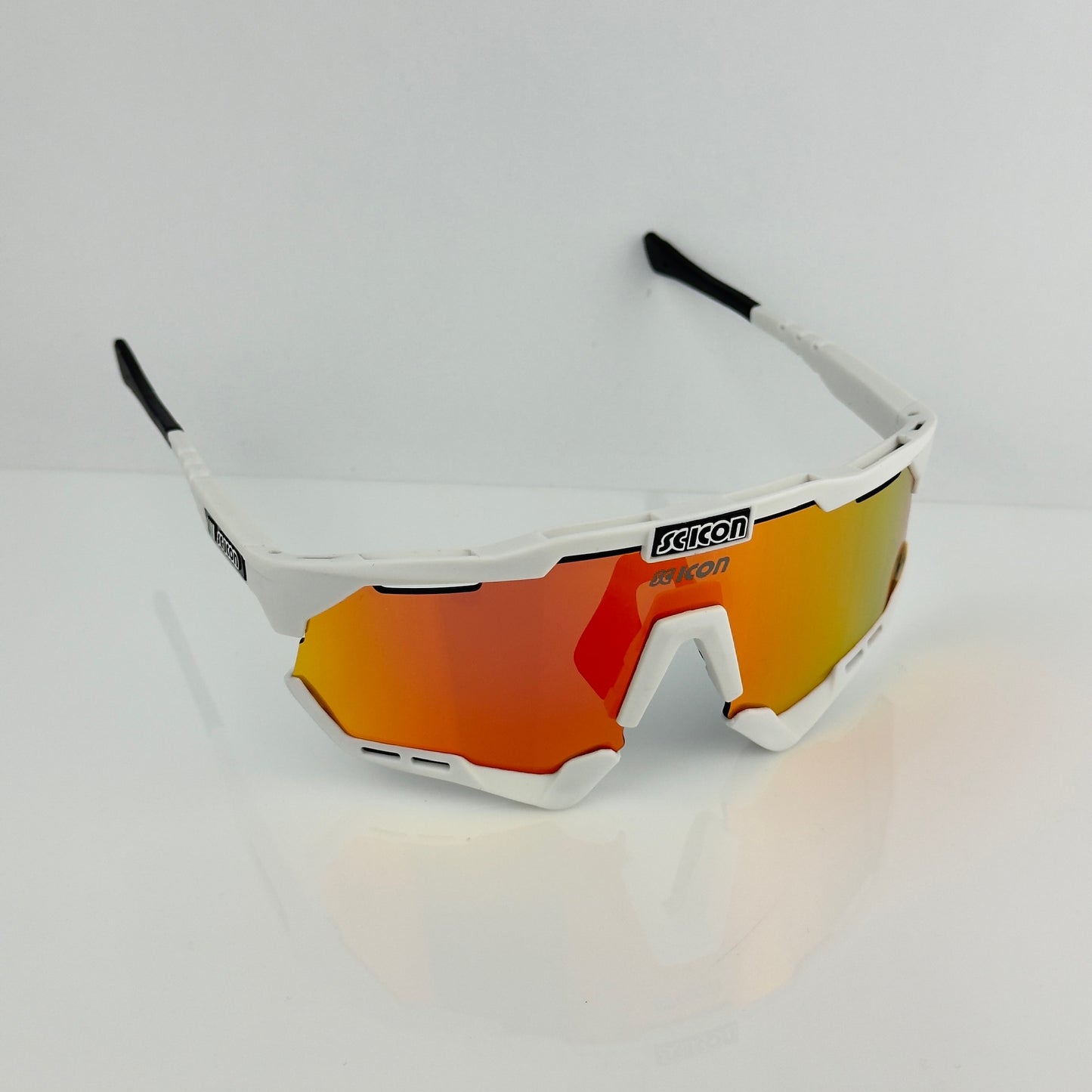 SCICON AEROSHADE BLANCA ROJA