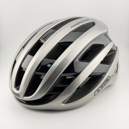 Casco plateado abus airbreaker - Route Store Ctg