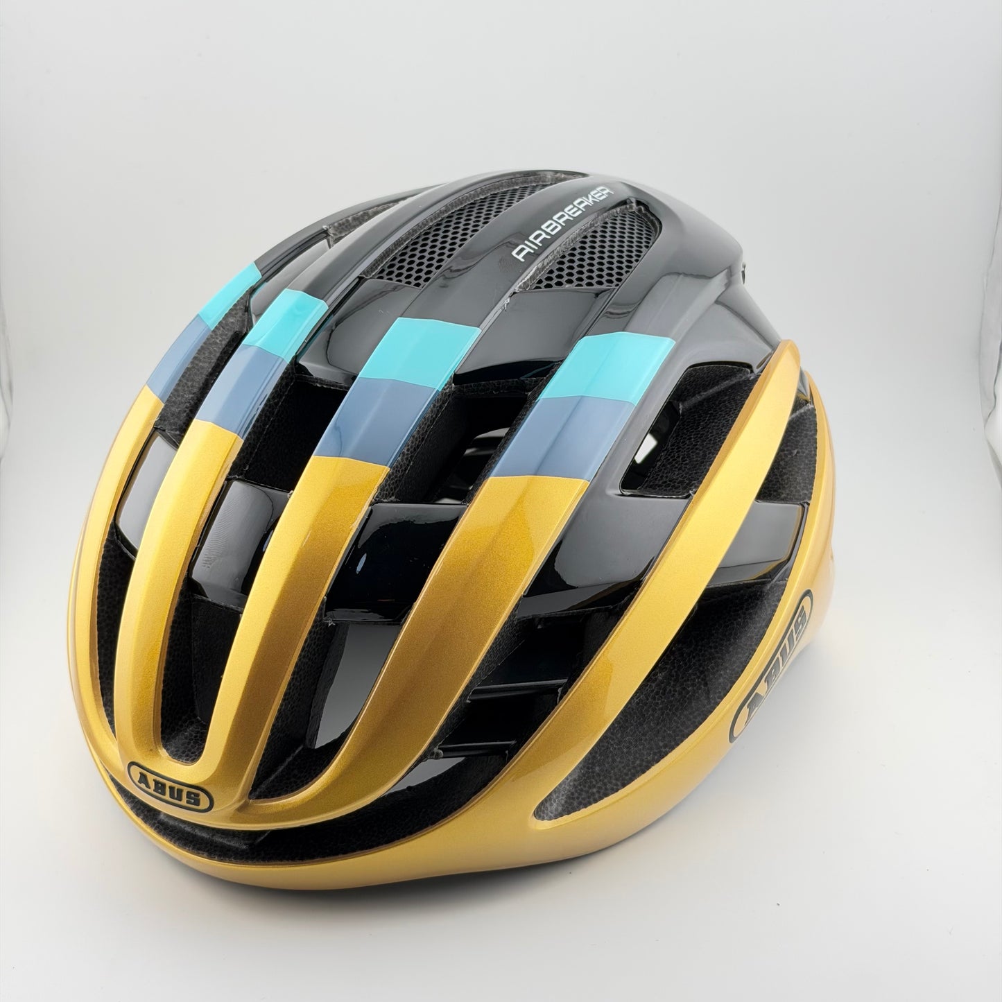 Casco abus airbreaker edición gold - Route Store Ctg