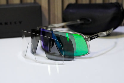 OAKLEY SUTRO TRANSPARENTE LENTE VERDE