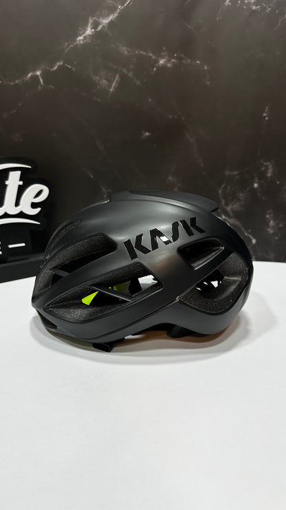 Casco PROTONE NEGRO MATE