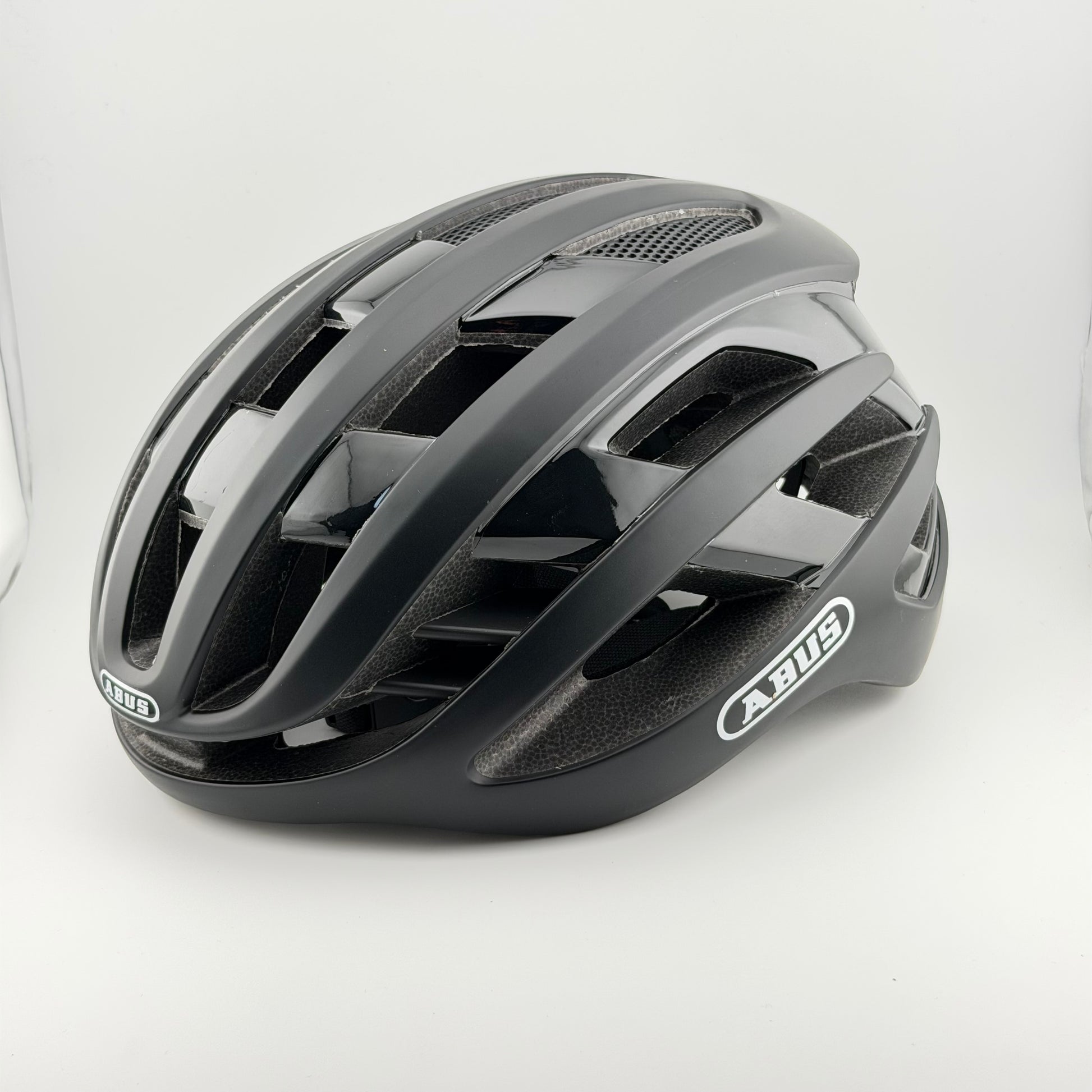 Casco abus airbreaker negro - Route Store Ctg