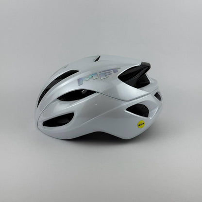 casco blanco MET logo tornasol