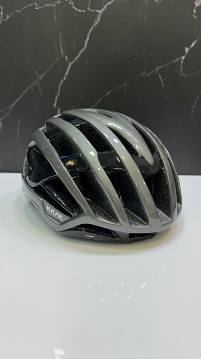 Casco Valegro gris