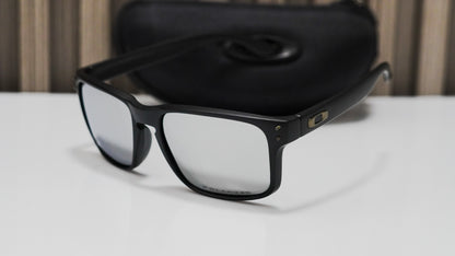 Oakley Holbrook Negra mate lente plateado