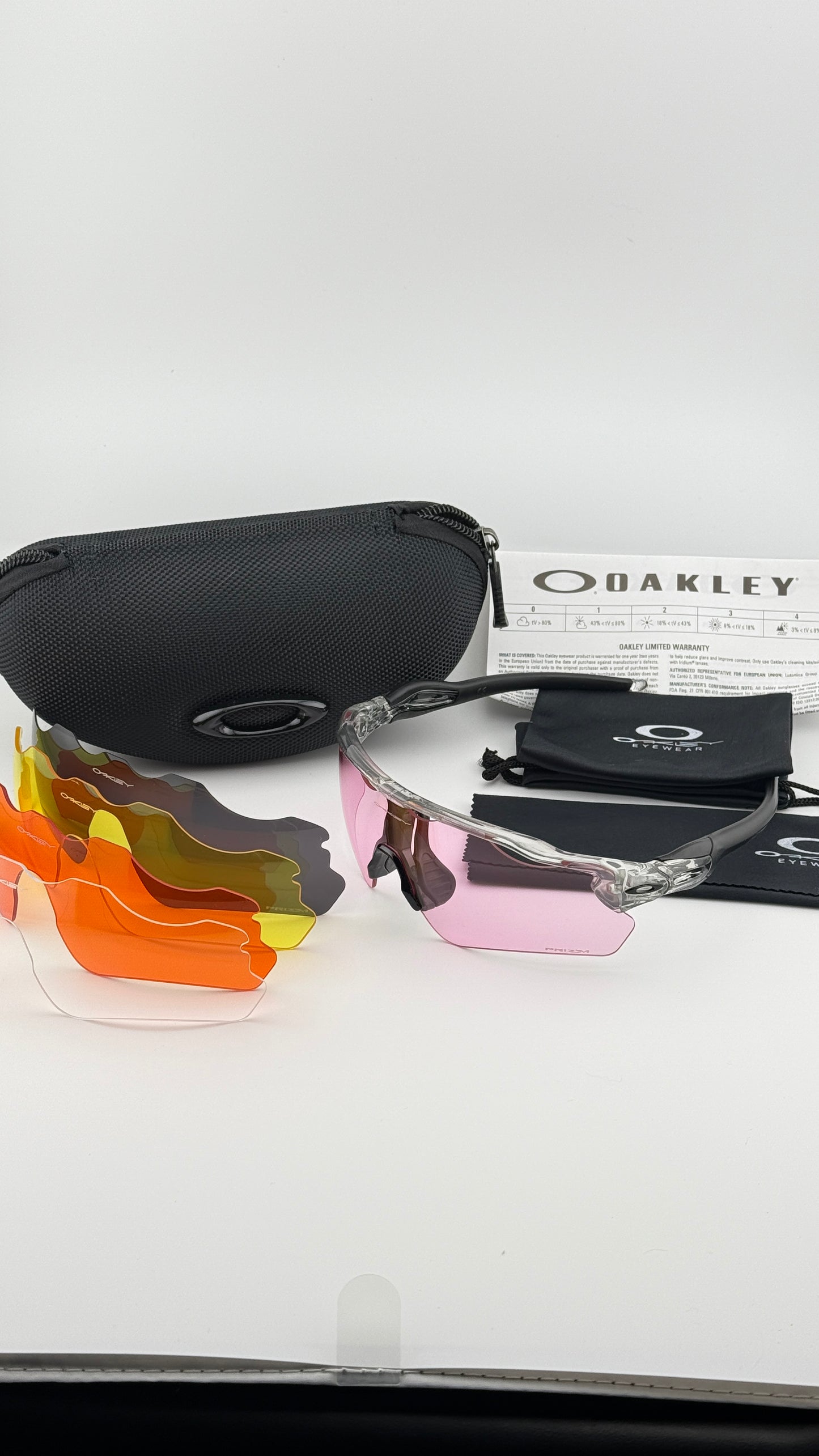 oakley RADAR TRANSPSRENTE  ROSADO 5LENTES
