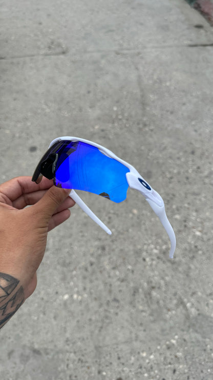 Oakley radar blanca azul