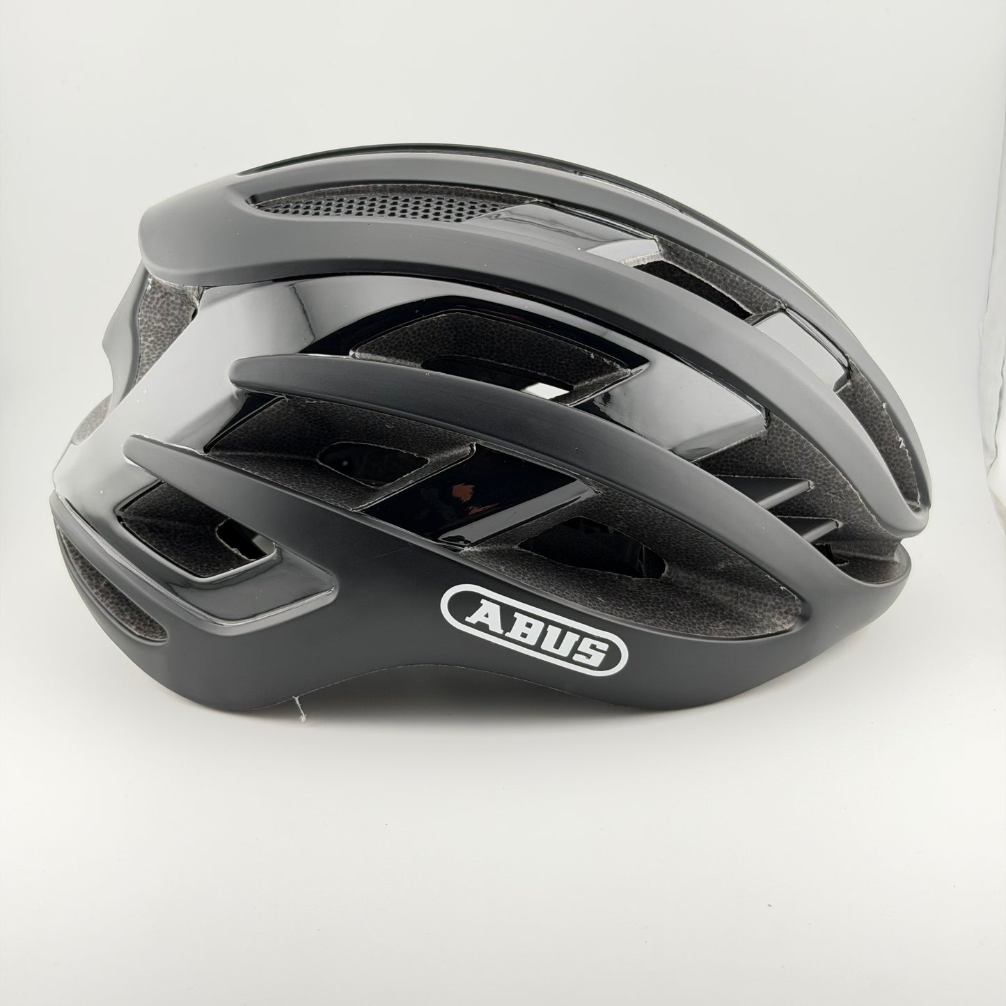 Casco abus airbreaker negro - Route Store Ctg
