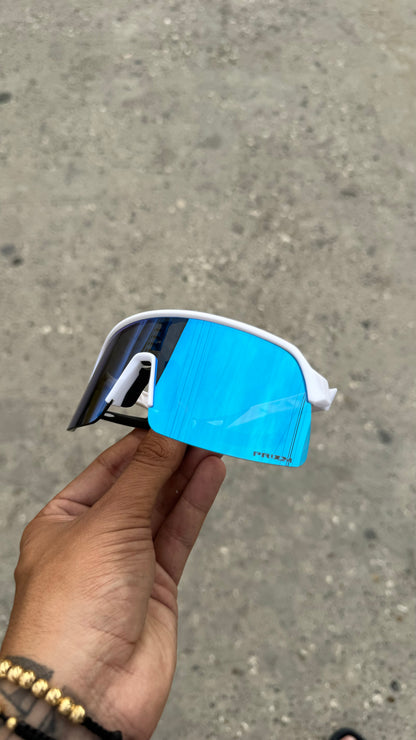 Oakley sutro lite blanca azul LENTE FOTOCROMADO