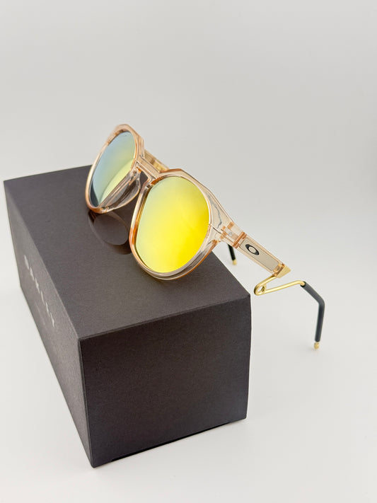 GAFA OK HSTN METAL DORADA