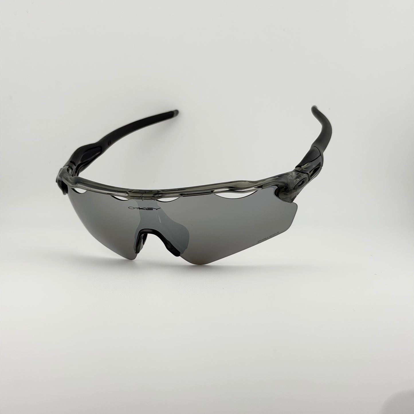 oakley RADAR TRANS NEGRA PLATEADA 5LENTES