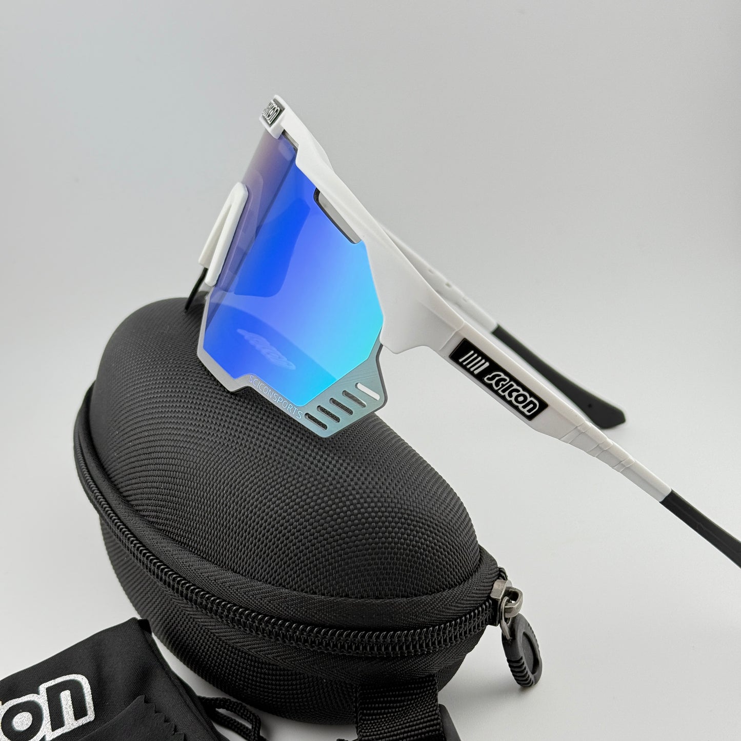 (Copia) SCICON Aeroshade Kunen BLANCA VERDE/AZUL 1 LENTE