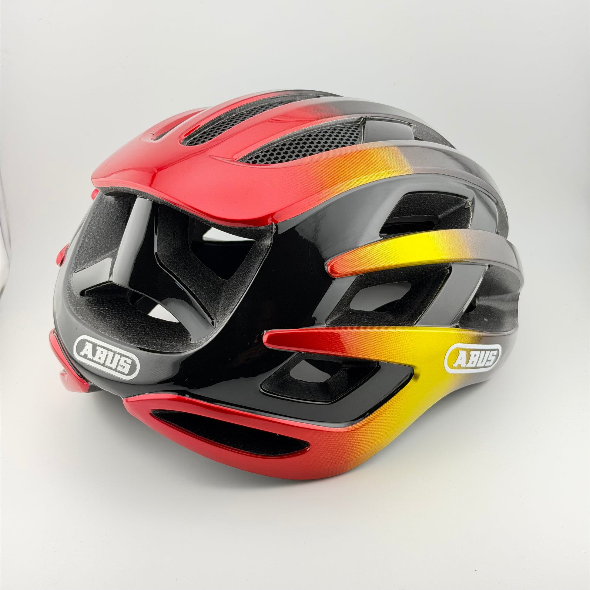 Casco abus airbreaker tricolor - Route Store Ctg