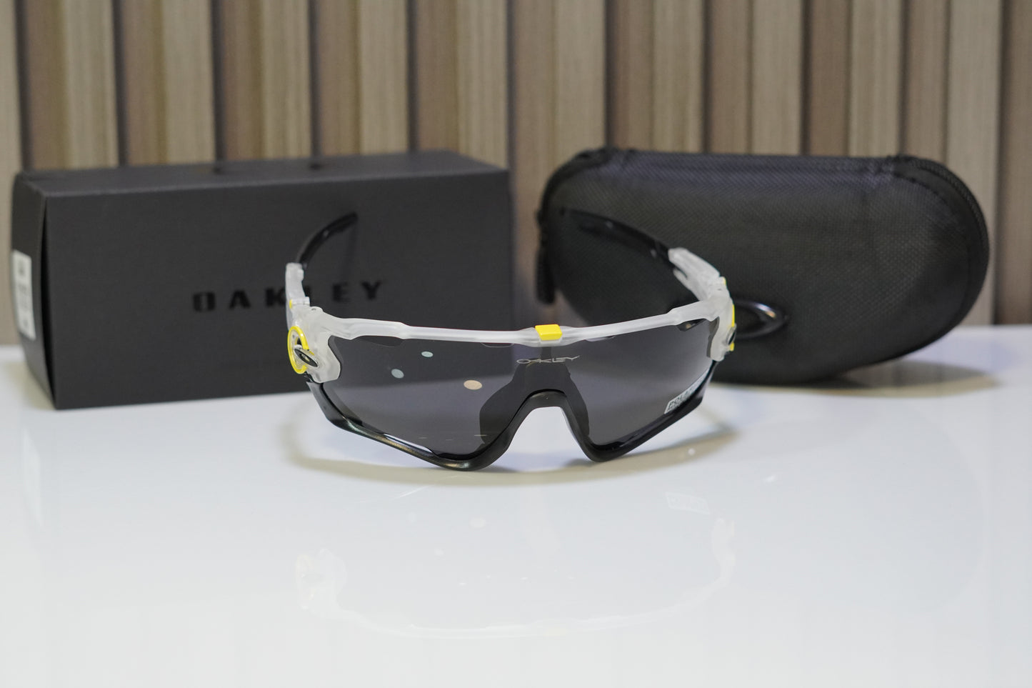 Oakley Jawbreaker Tour lente negro (1) Lente