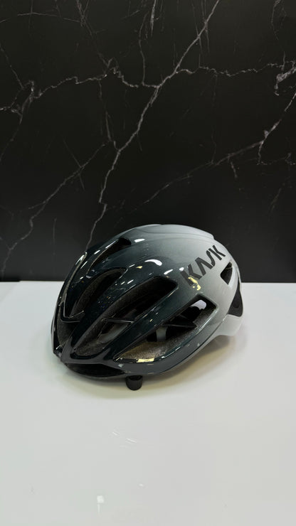 Casco Pro edición Paul Smith