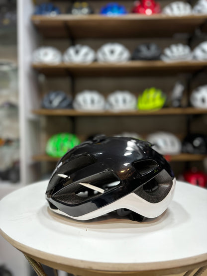 Casco PROTONE NEGRO BLANCO