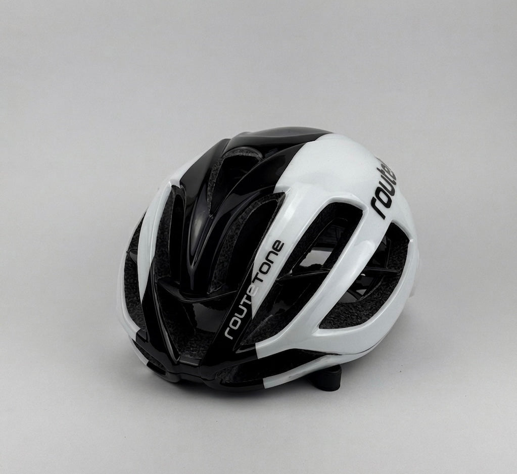 Casco Route blanco con negro - Route Store Ctg