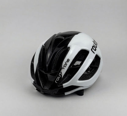 Casco Route blanco con negro - Route Store Ctg
