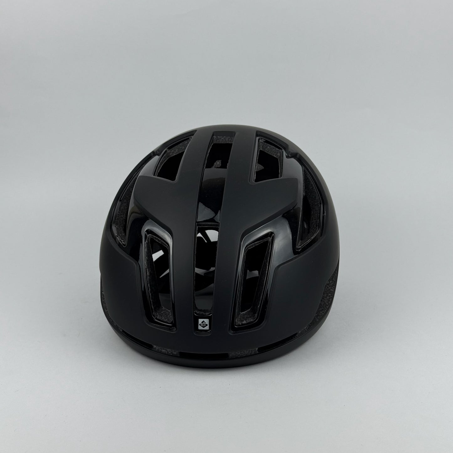 Casco negro Falconer