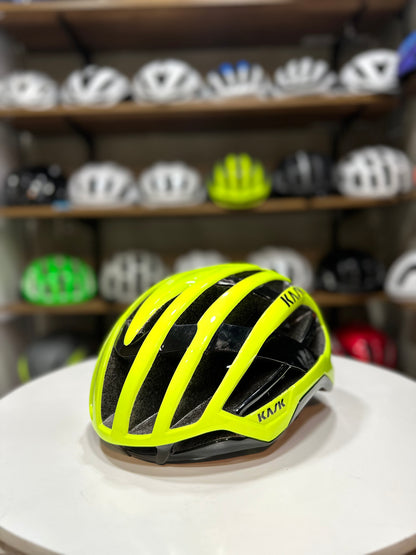 Casco VALEGRO VERDE NEÓN