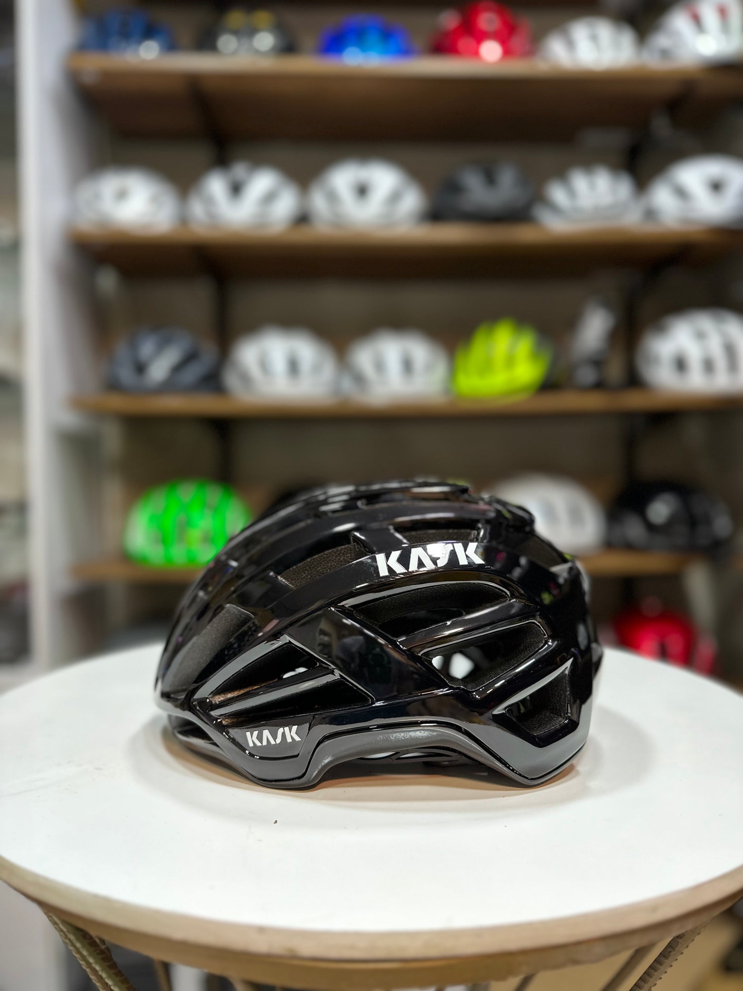 KASK VALEGRO NEGRO BRILLANTE