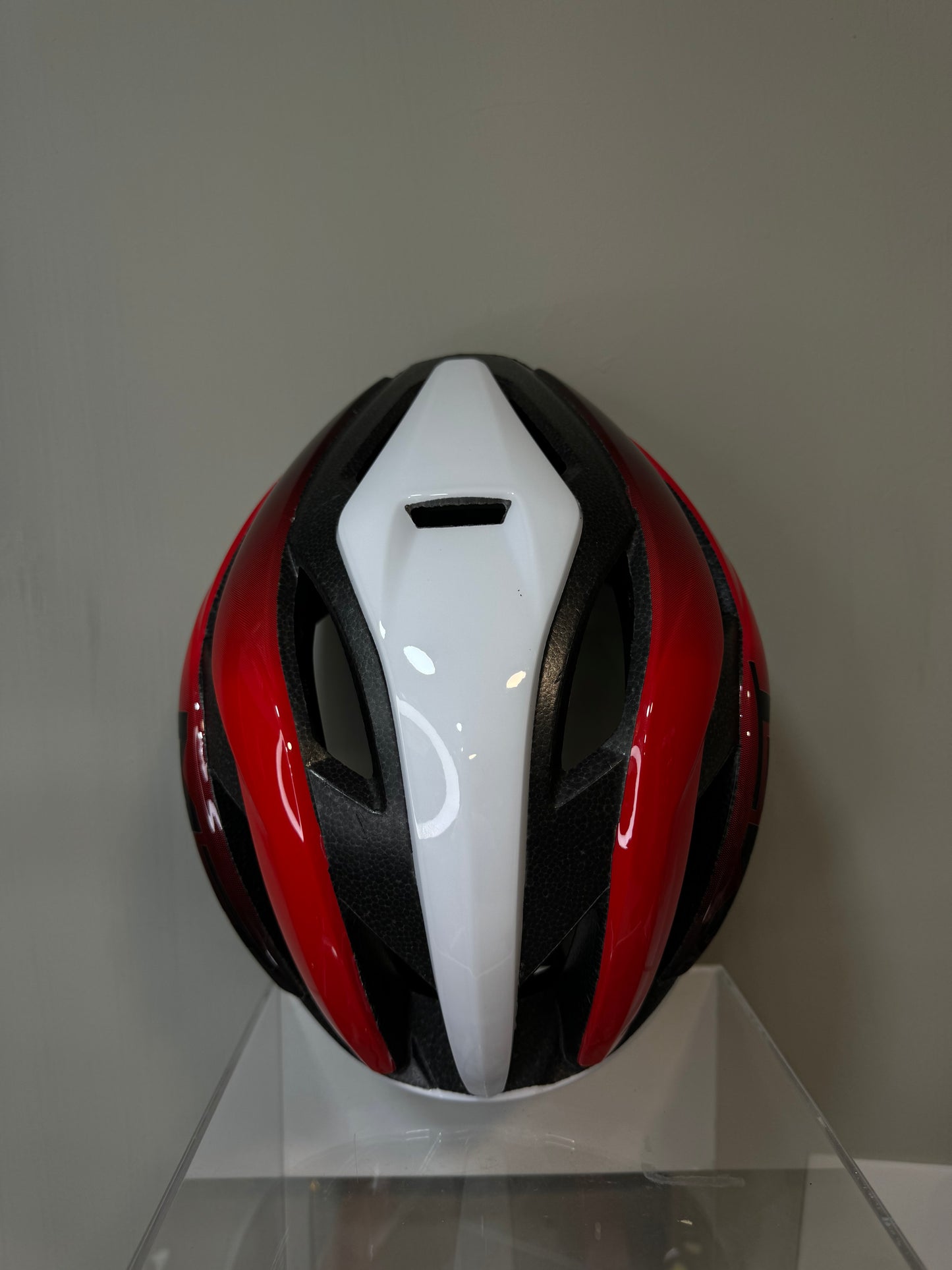 Casco MET blanco negro y rojo brillante